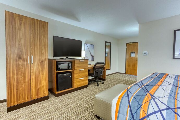 Imagen de la habitación del Hotel Drury Inn And Suites St. Louis Collinsville. Foto 14