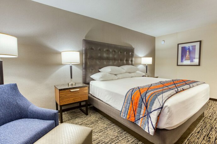 Imagen de la habitación del Hotel Drury Inn And Suites St. Louis Collinsville. Foto 17