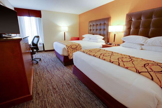 Imagen de la habitación del Hotel Drury Inn And Suites Terre Haute. Foto 11