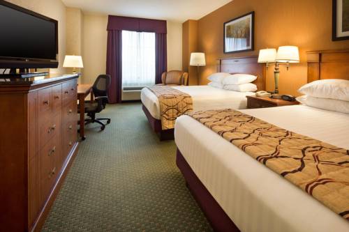 Imagen de la habitación del Hotel Drury Inn & Suites Findlay. Foto 4