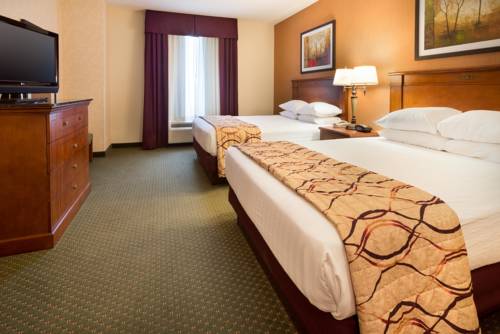 Imagen de la habitación del Hotel Drury Inn & Suites Findlay. Foto 6