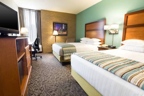 Imagen de la habitación del Hotel Drury Inn and Suites Atlanta Morrow. Foto 5