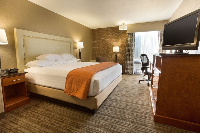 Imagen de la habitación del Hotel Drury Inn and Suites Austin North. Foto 9