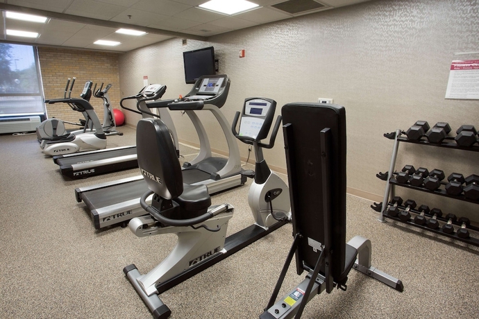 Imagen de los interiores del Hotel Drury Inn and Suites Austin North. Foto 17