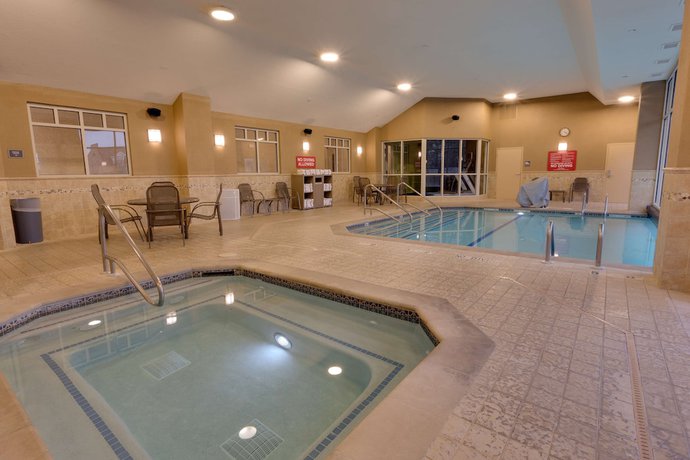 Imagen de la piscina del Hotel Drury Inn and Suites Baton Rouge. Foto 20