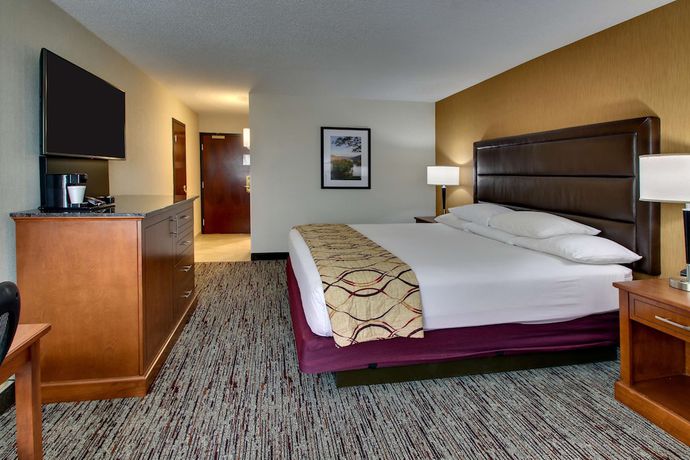 Imagen de la habitación del Hotel Drury Inn and Suites Bowling Green. Foto 6
