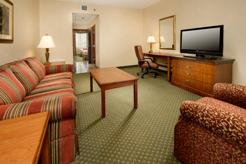 Imagen general del Hotel Drury Inn and Suites Charlotte Northlake. Foto 1