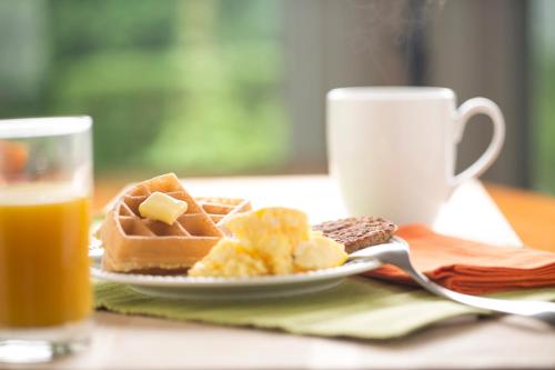 Imagen general del Hotel Drury Inn and Suites Cincinnati Northeast Mason. Foto 4