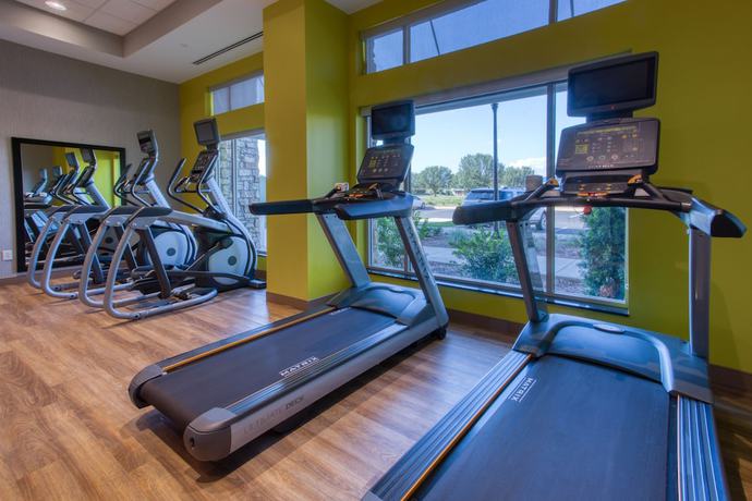 Imagen de los interiores del Hotel Drury Inn and Suites Cleveland Beachwood. Foto 16