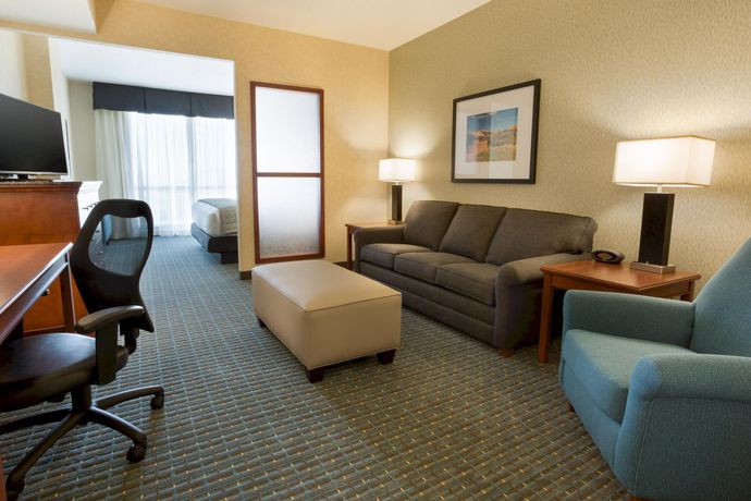 Imagen de los interiores del Hotel Drury Inn and Suites Colorado Springs Near The Air Force Academy. Foto 11