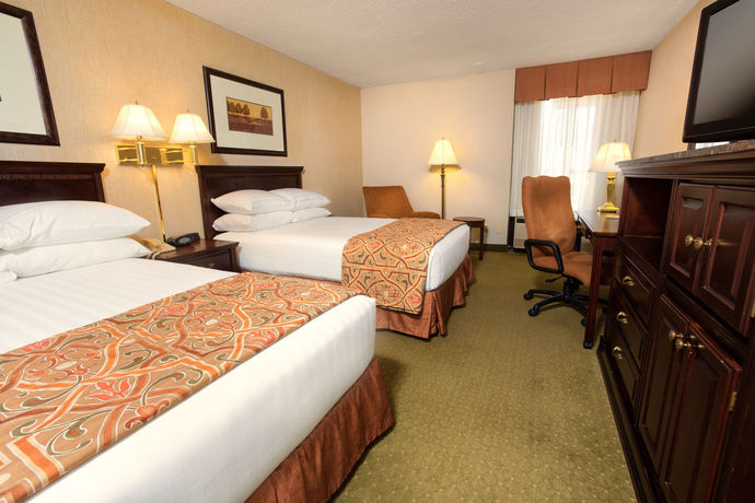 Imagen de la habitación del Hotel Drury Inn and Suites Columbia Stadium Boulevard. Foto 7