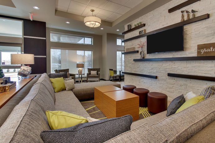 Imagen de los interiores del Hotel Drury Inn and Suites Columbus Polaris. Foto 15