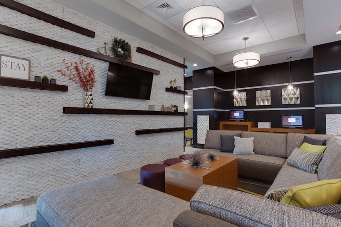 Imagen de los interiores del Hotel Drury Inn and Suites Columbus Polaris. Foto 18