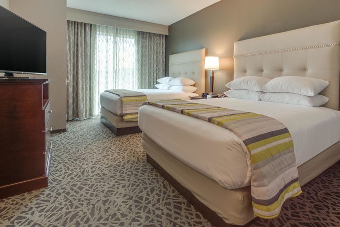 Imagen de la habitación del Hotel Drury Inn and Suites Columbus Polaris. Foto 13