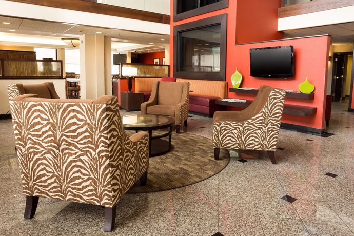 Imagen de la habitación del Hotel Drury Inn and Suites Evansville East. Foto 4
