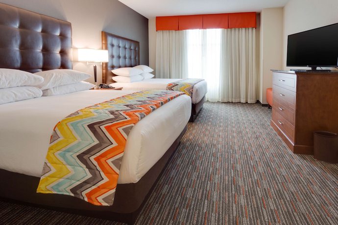 Imagen de la habitación del Hotel Drury Inn and Suites Fort Myers Airport FGCU. Foto 4