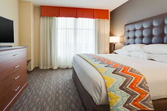 Imagen de la habitación del Hotel Drury Inn and Suites Fort Myers Airport FGCU. Foto 12