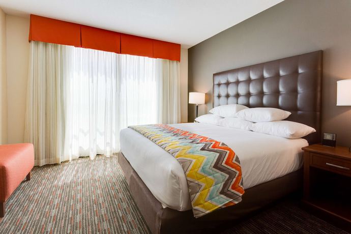 Imagen de la habitación del Hotel Drury Inn and Suites Fort Myers Airport FGCU. Foto 13