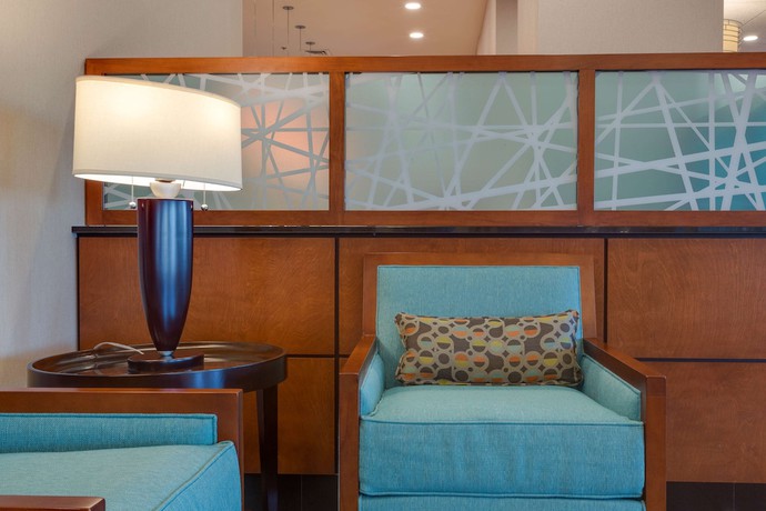Imagen de los interiores del Hotel Drury Inn and Suites Gainesville. Foto 15