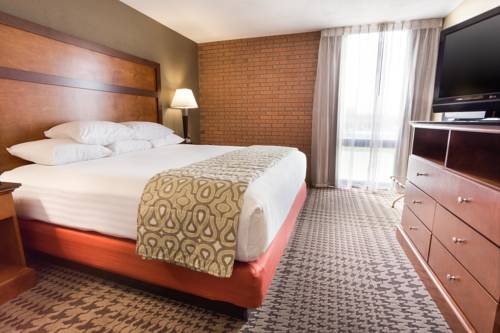 Imagen de la habitación del Hotel Drury Inn and Suites Jackson Mo. Foto 5