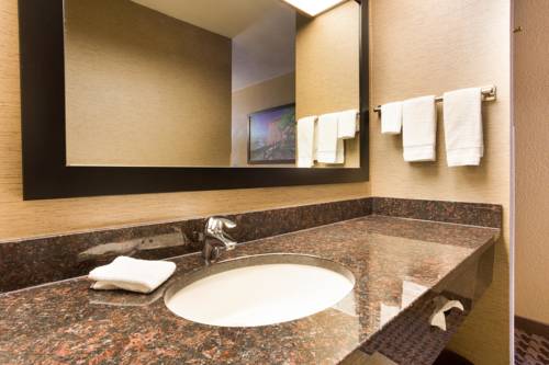 Imagen de la habitación del Hotel Drury Inn and Suites Jackson Mo. Foto 6