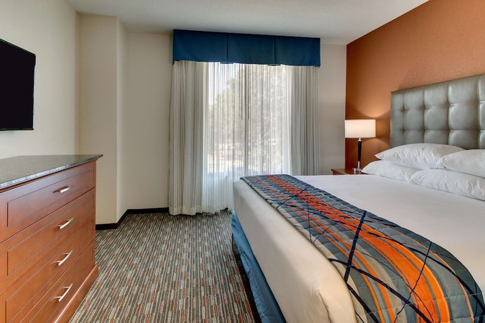 Imagen de la habitación del Hotel Drury Inn and Suites Knoxville West. Foto 6