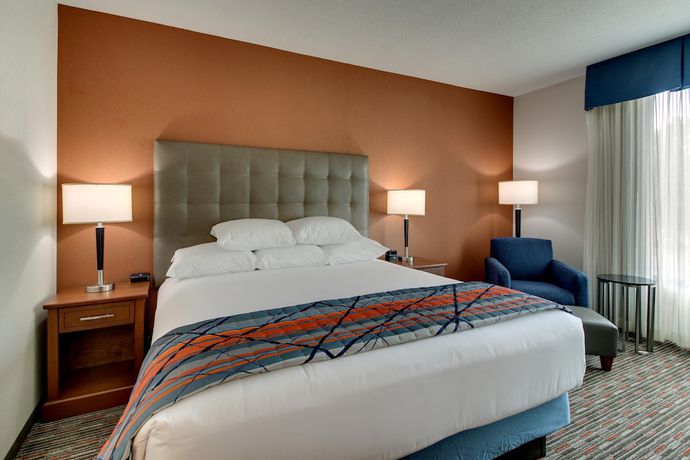 Imagen de la habitación del Hotel Drury Inn and Suites Lafayette, IN. Foto 11