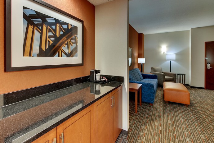 Imagen de la habitación del Hotel Drury Inn and Suites Lafayette, IN. Foto 16