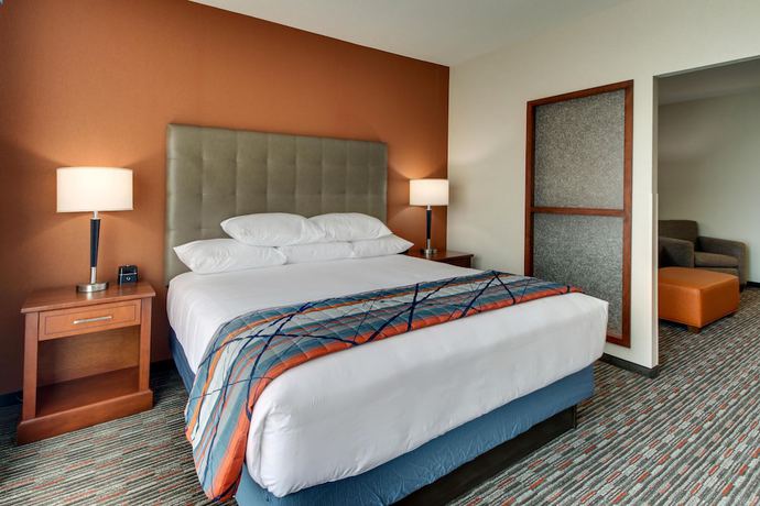 Imagen de la habitación del Hotel Drury Inn and Suites Lafayette, IN. Foto 17