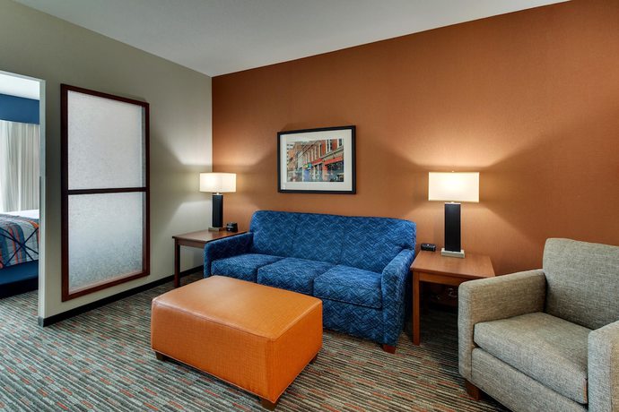 Imagen de la habitación del Hotel Drury Inn and Suites Lafayette, IN. Foto 18