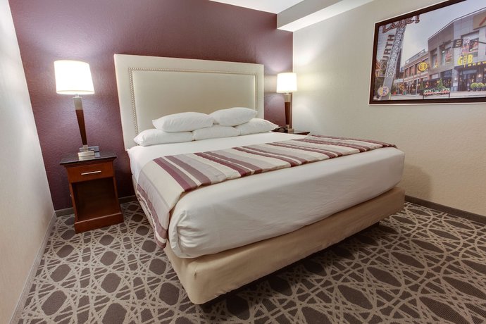 Imagen de la habitación del Hotel Drury Inn and Suites Louisville East. Foto 10