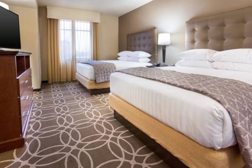 Imagen de la habitación del Hotel Drury Inn and Suites Louisville North. Foto 6
