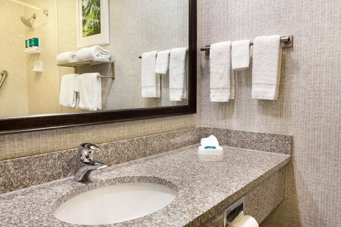 Imagen de la habitación del Hotel Drury Inn and Suites Montgomery. Foto 7