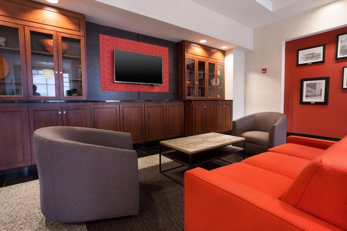 Imagen de los interiores del Hotel Drury Inn and Suites Montgomery. Foto 16