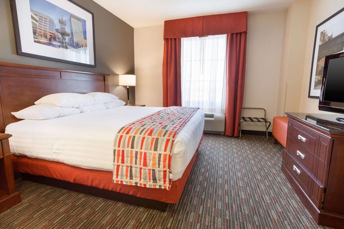 Imagen de la habitación del Hotel Drury Inn and Suites Montgomery. Foto 11