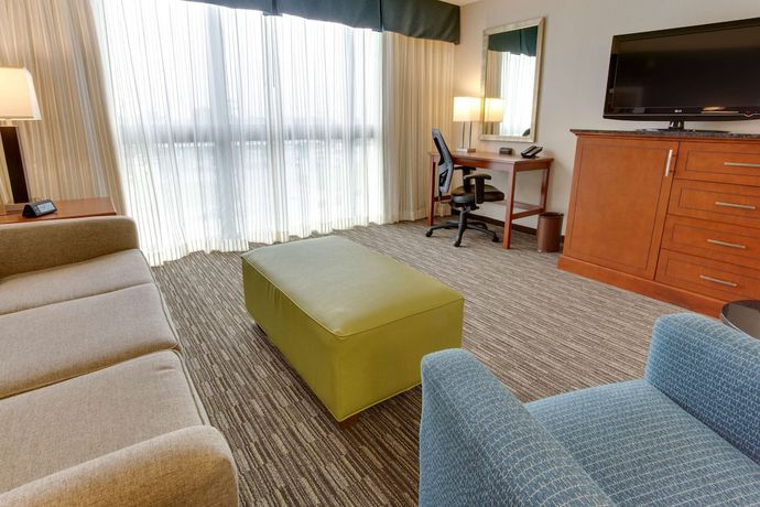 Imagen de la habitación del Hotel Drury Inn and Suites Nashville Airport. Foto 11