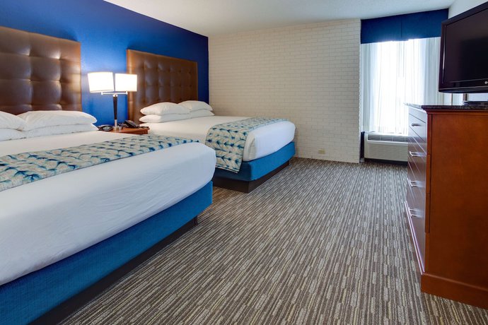 Imagen de la habitación del Hotel Drury Inn and Suites Nashville Airport. Foto 13
