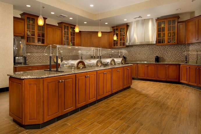 Imagen del bar/restaurante del Hotel Drury Inn and Suites Near Universal Orlando Resort. Foto 2