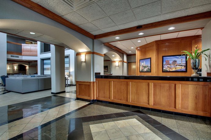 Imagen de los interiores del Hotel Drury Inn and Suites San Antonio Northwest Medical Center. Foto 17