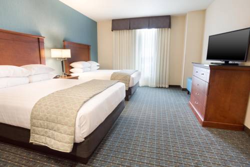 Imagen de la habitación del Hotel Drury Inn and Suites St. Louis Brentwood. Foto 6