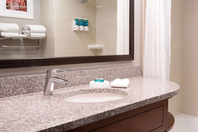 Imagen de la habitación del Hotel Drury Inn and Suites St. Louis Union Station. Foto 9