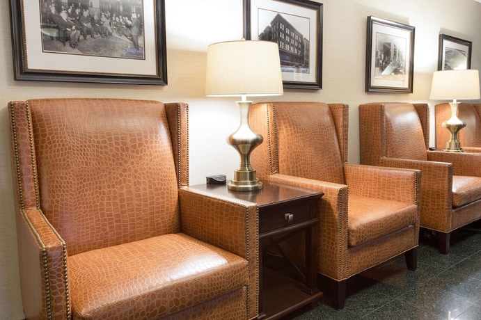 Imagen de los interiores del Hotel Drury Inn and Suites St. Louis Union Station. Foto 17
