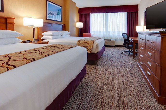Imagen de la habitación del Hotel Drury Inn and Suites West Des Moines. Foto 4