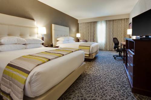 Imagen de la habitación del Hotel Drury Plaza Cape Girardeau Conference Center. Foto 2