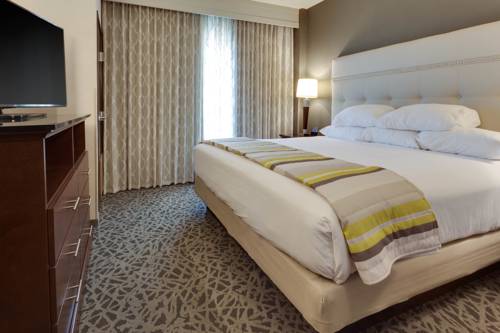 Imagen de la habitación del Hotel Drury Plaza Cape Girardeau Conference Center. Foto 5