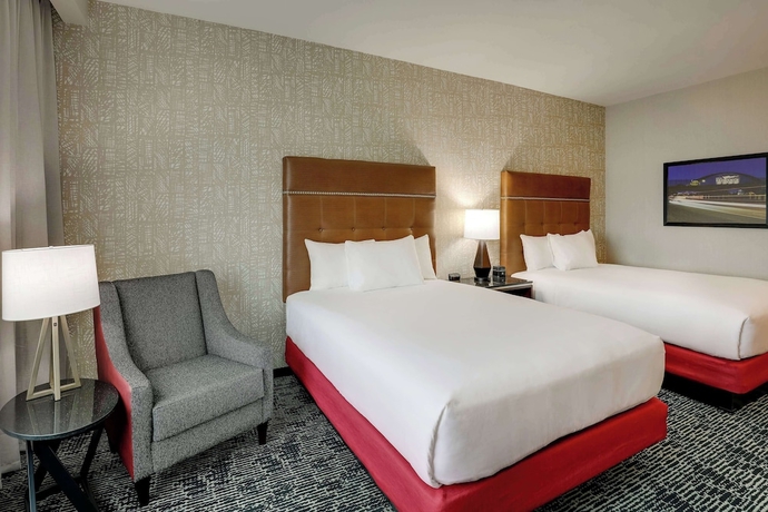 Imagen de la habitación del Hotel Drury Plaza Cincinnati Florence. Foto 8