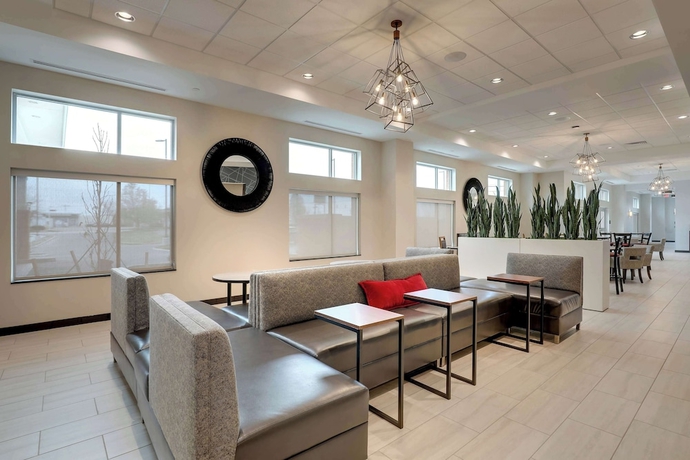 Imagen de los interiores del Hotel Drury Plaza Cincinnati Florence. Foto 15