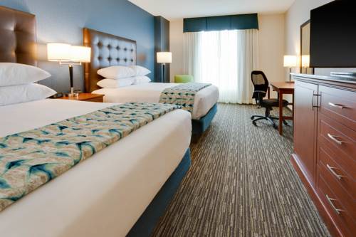 Imagen de la habitación del Hotel Drury Plaza Columbia East. Foto 2