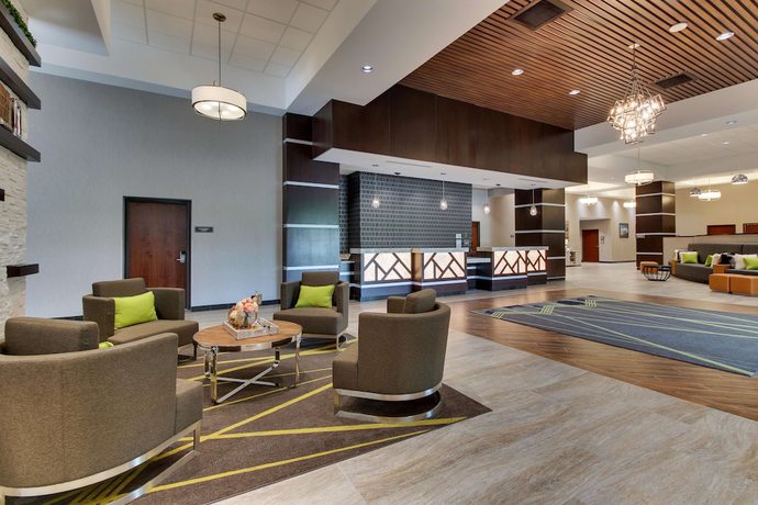 Imagen de los interiores del Hotel Drury Plaza Dallas Richardson. Foto 18