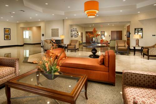 Imagen de la habitación del Hotel Drury Plaza Denver Westminster. Foto 2